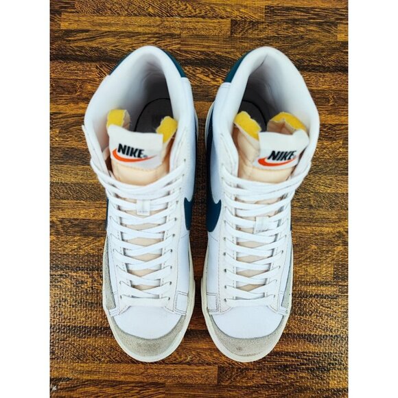 Nike Men\'s Sneakers Blazer Mid \'77 White Leather Sneakers Size 8 US main image 9